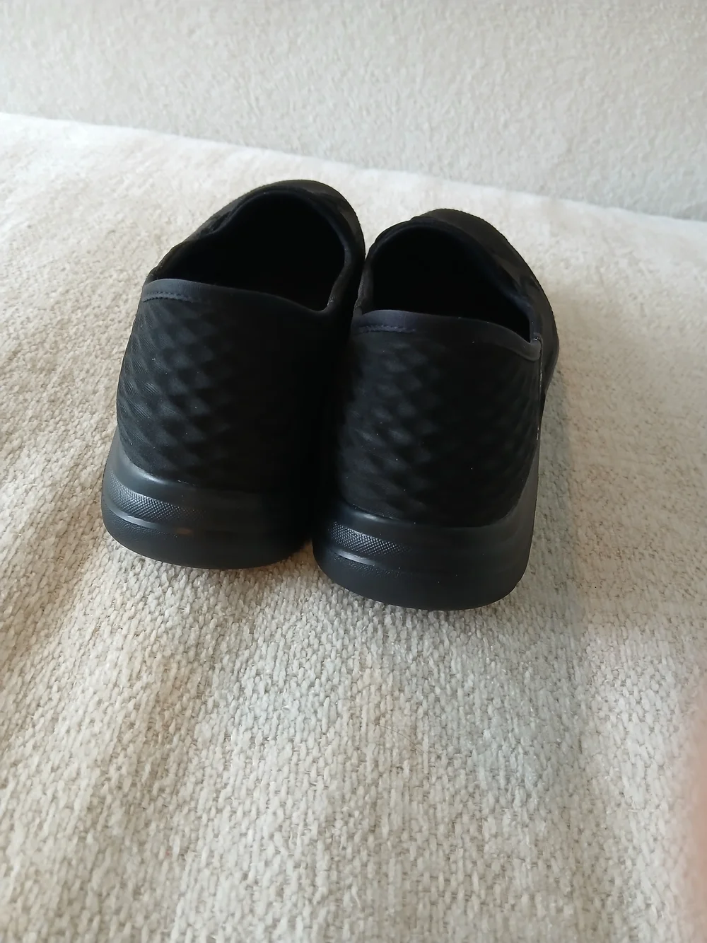 •Skechers• 